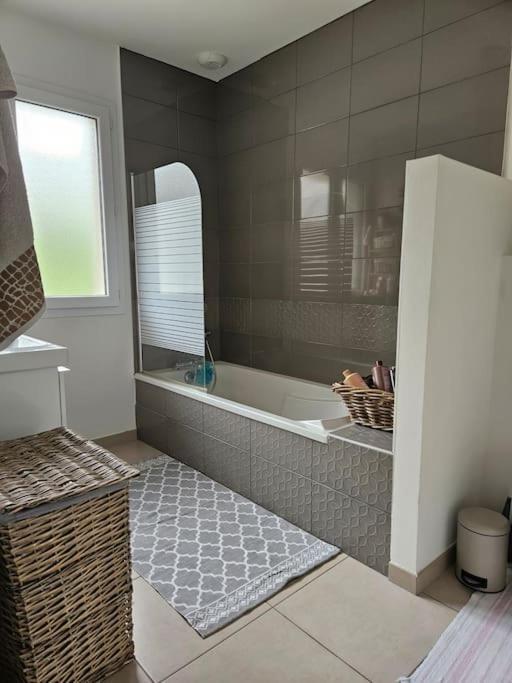 Villa Moderne, A 2 Pas Du Lac Leman シエ エクステリア 写真